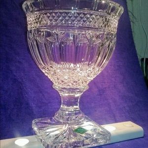 Crystal hurricane lamp